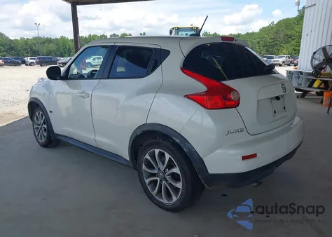 2014 Nissan Juke Sv z USA, uszkodzony, nr VIN JN8AF5MV3ET360248
